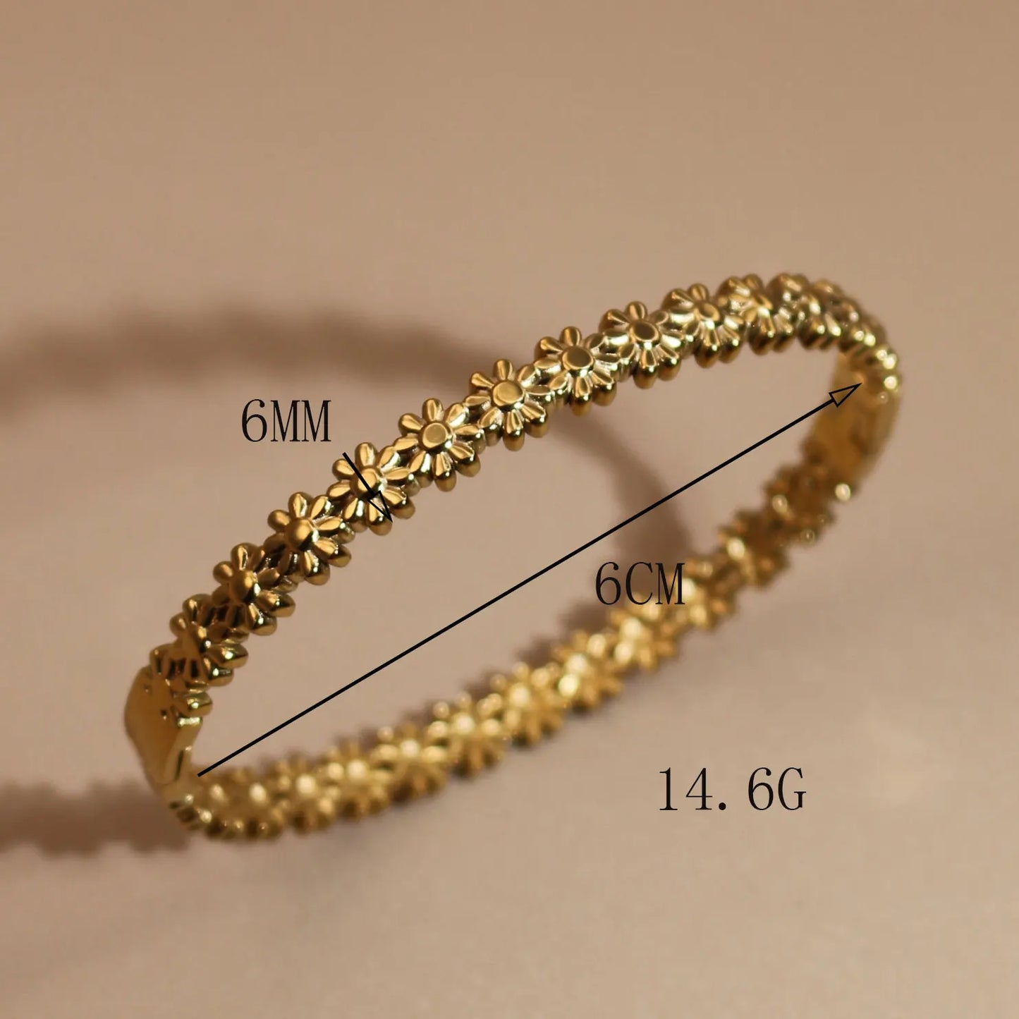 Fashion Crystal Flower Design 18K Gold Plated Bracelet Bangle Women's Jewelry Gift