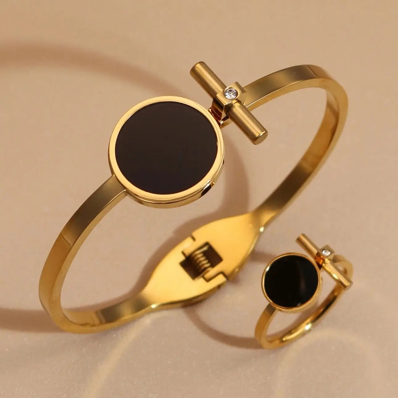 Women 2-In-1Black Acrylic Zirconia Stainless Steel Ring Bangle Bracelet Gifts Set