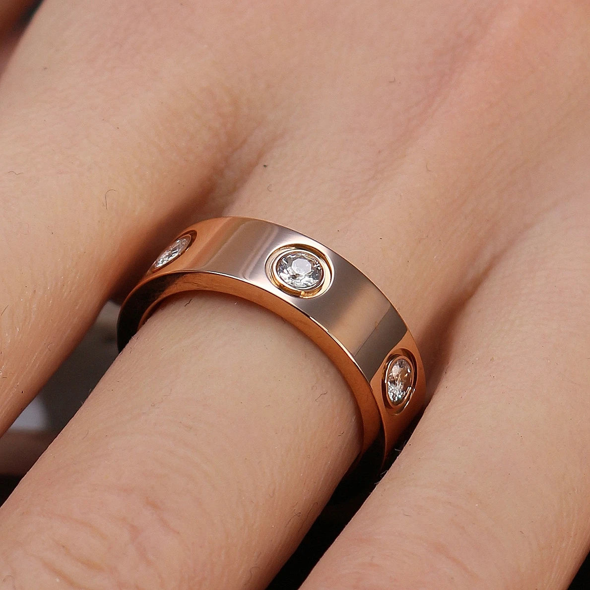 2-in-1 Women 18K Gold-Plated Stainless Steel Bracelet Ring Jewelry Set.