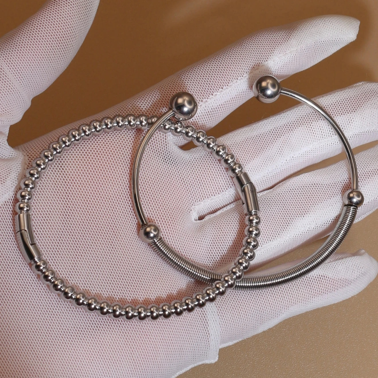 Women 18K Gold-Plated Stainless Steel Bead Open Bracelet Clasp Design Bangles Jewelry