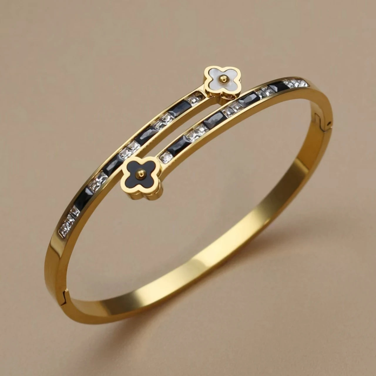 Stainless Steel Bangle Four-leaf Clover Crystal Design Stacking Bracelet Bangle