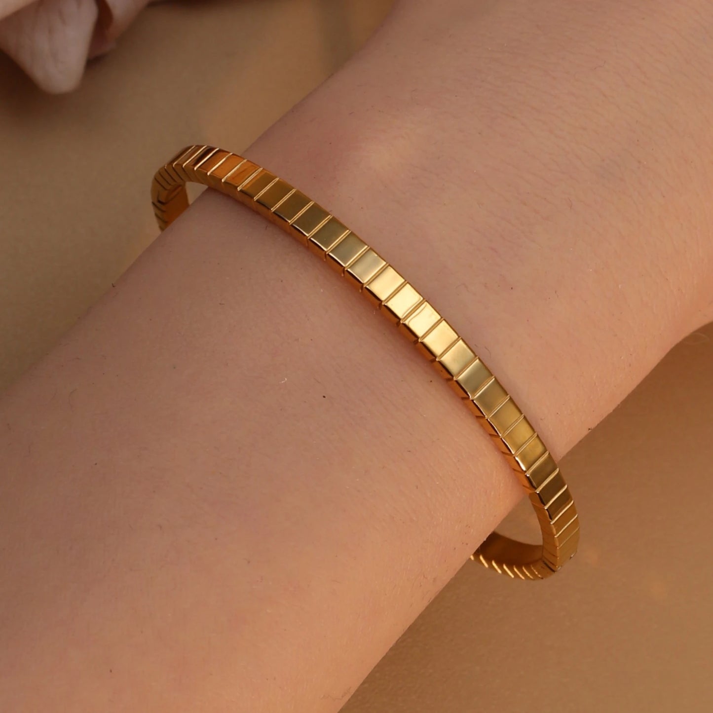 Vintage 18K Plated Stainless Steel Crystal Women's Fashion Bangles Bracelet