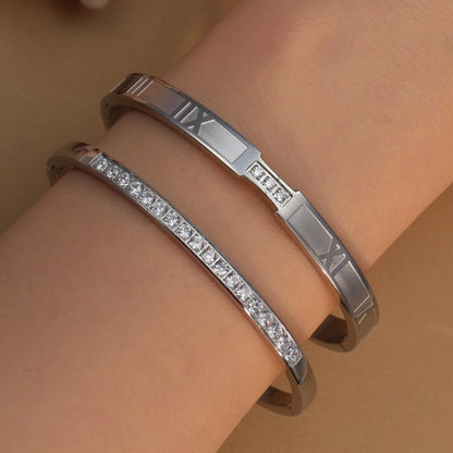 Women Zircon Roman Numeral Stainless Steel Plated 18K Gold Bracelet