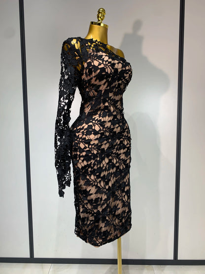 Sexy Lace Diagonal Collar Single Shoulder Long Sleeve Bandage Party Evening Dress