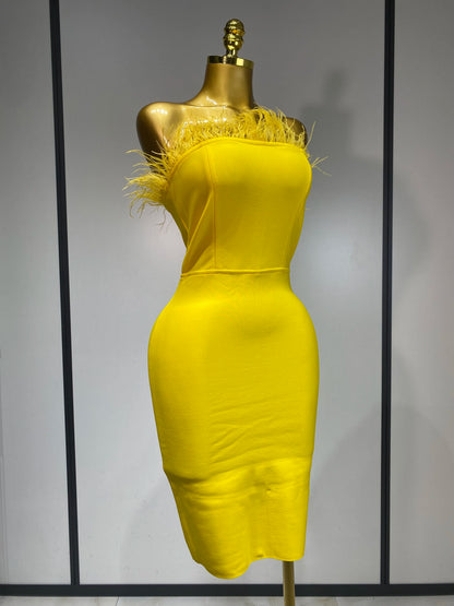 Sexy Backless Yellow Bandage Strapless Celebrity Elegant Feather Birthday Club Party Dress