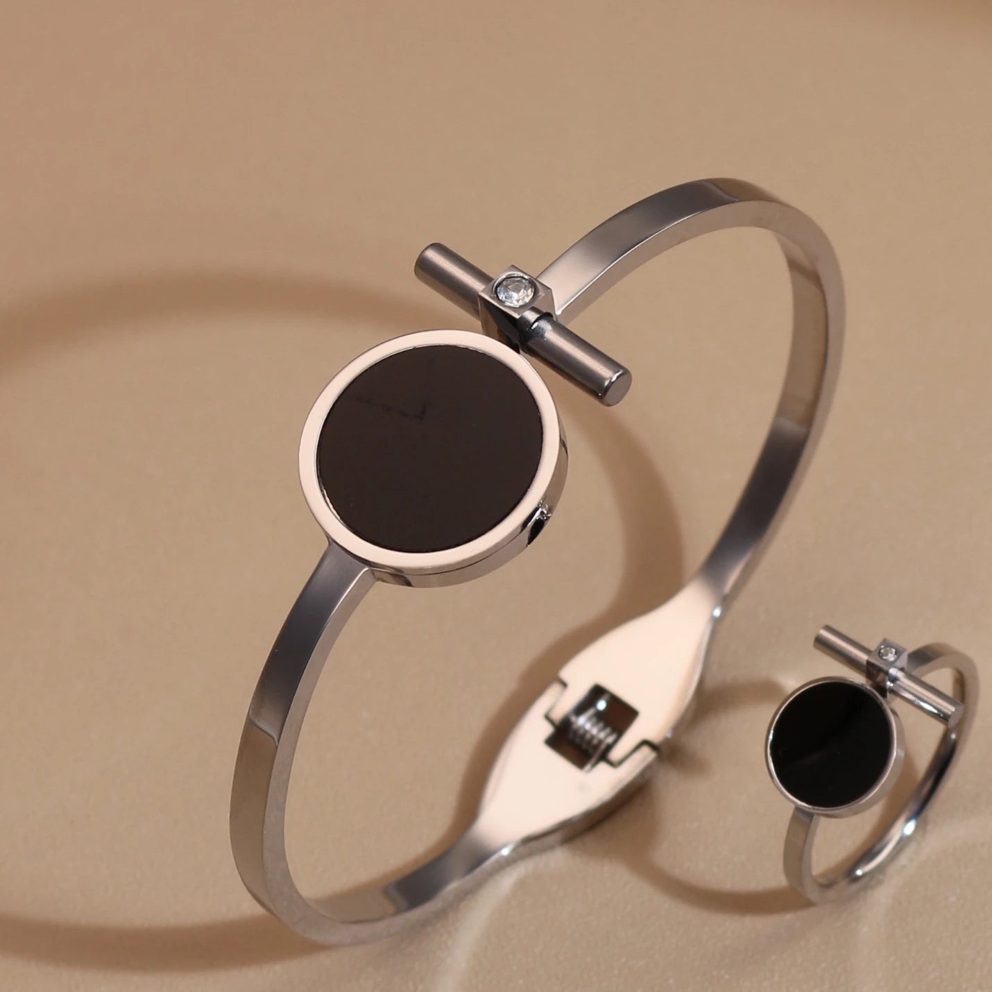 Women 2-In-1Black Acrylic Zirconia Stainless Steel Ring Bangle Bracelet Gifts Set