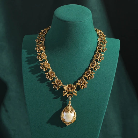 Women Vintage Flower Rhinestone Choker Antique Elegant Baroque Pearl Necklace