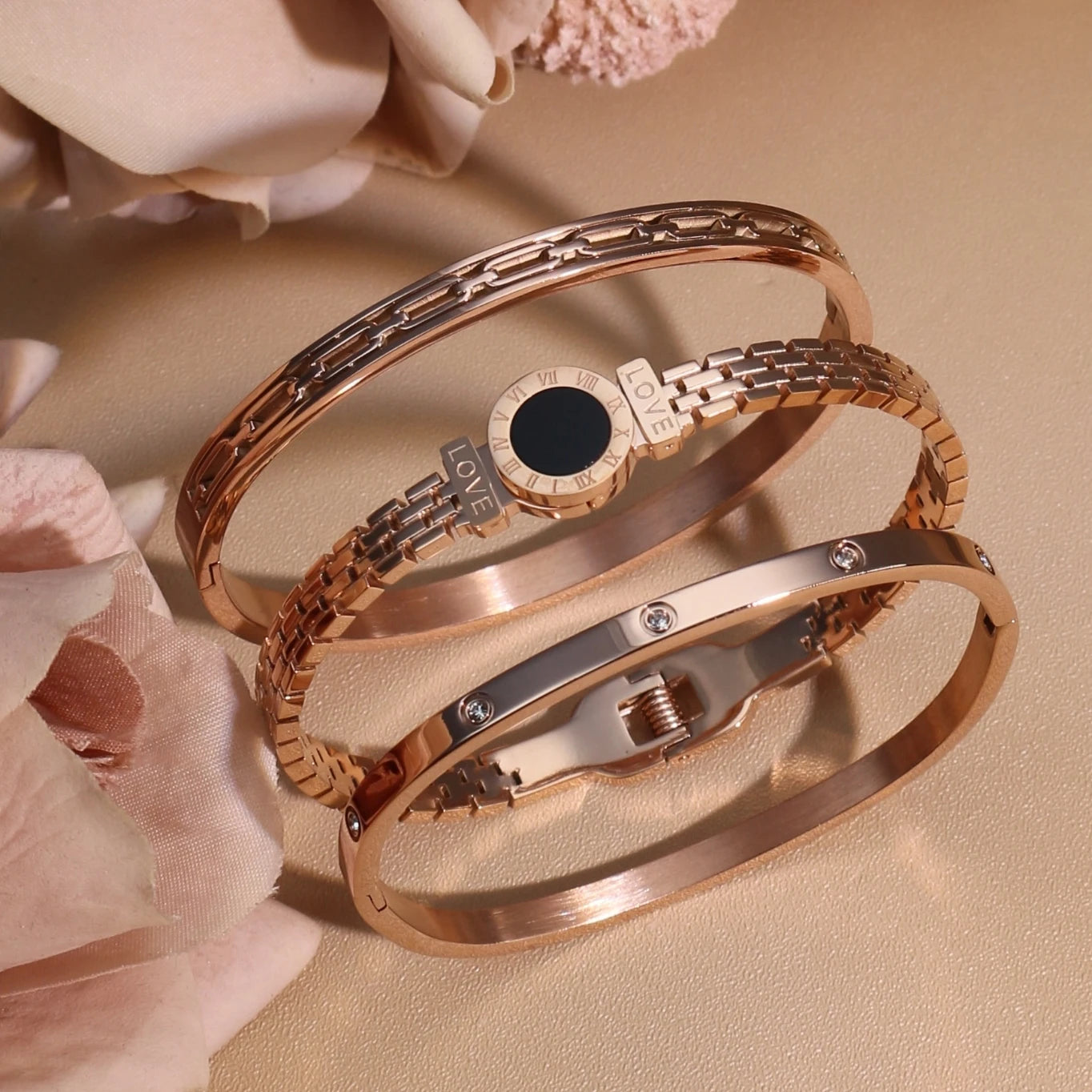 Stainless Steel Zircon Roman Numeral Chain Design Women Bracelet Bangle