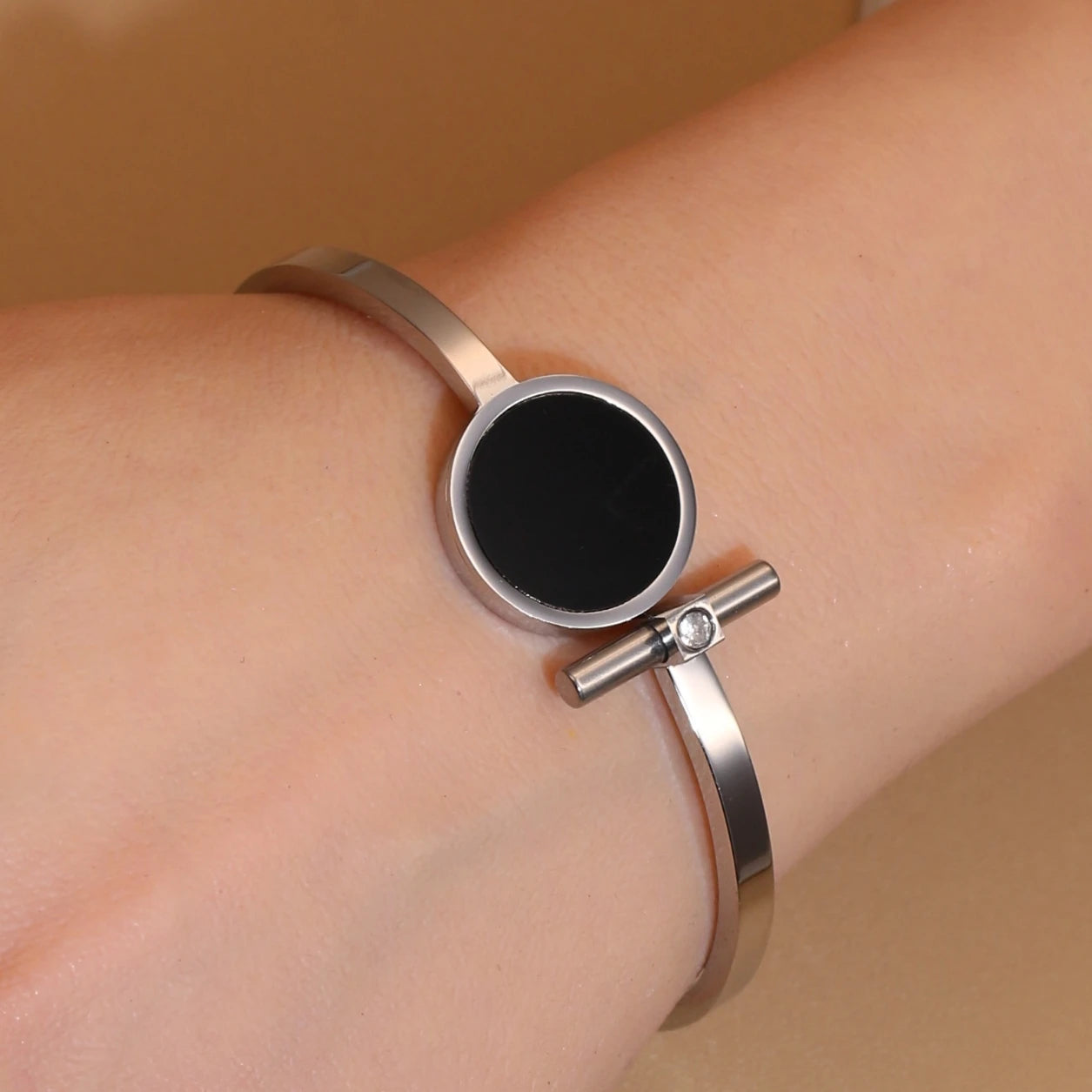 Women 2-In-1Black Acrylic Zirconia Stainless Steel Ring Bangle Bracelet Gifts Set
