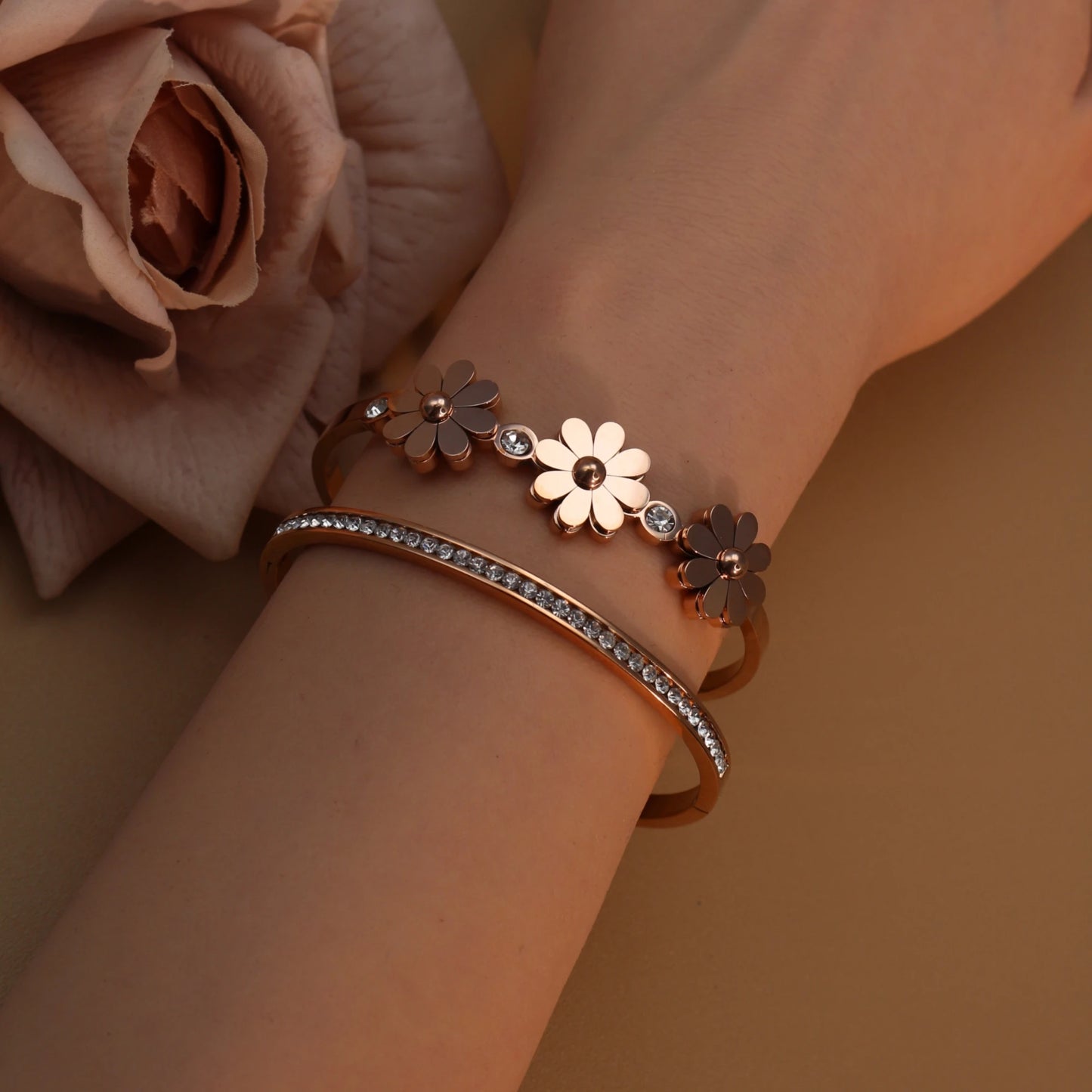 Delicate Crystal Shape Stainless Steel Gold Color Women's Bracelet Bangles
