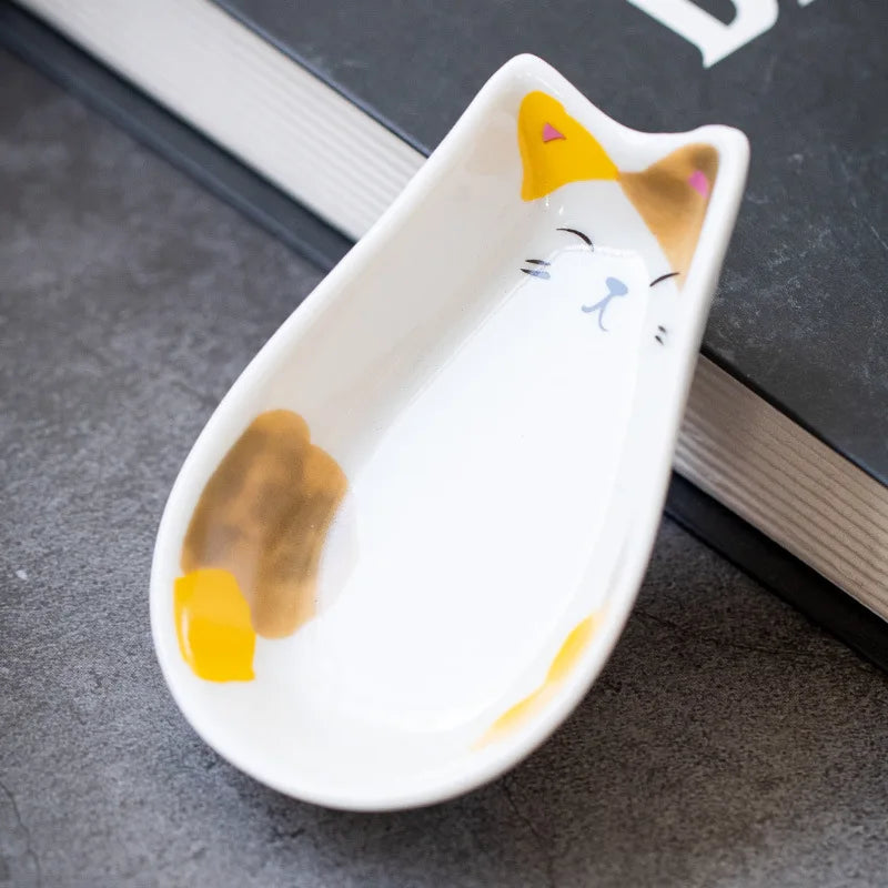 1pc Japanese Animal Thread Rack Incense Tray Cat Ceramic Oil Dish Plate