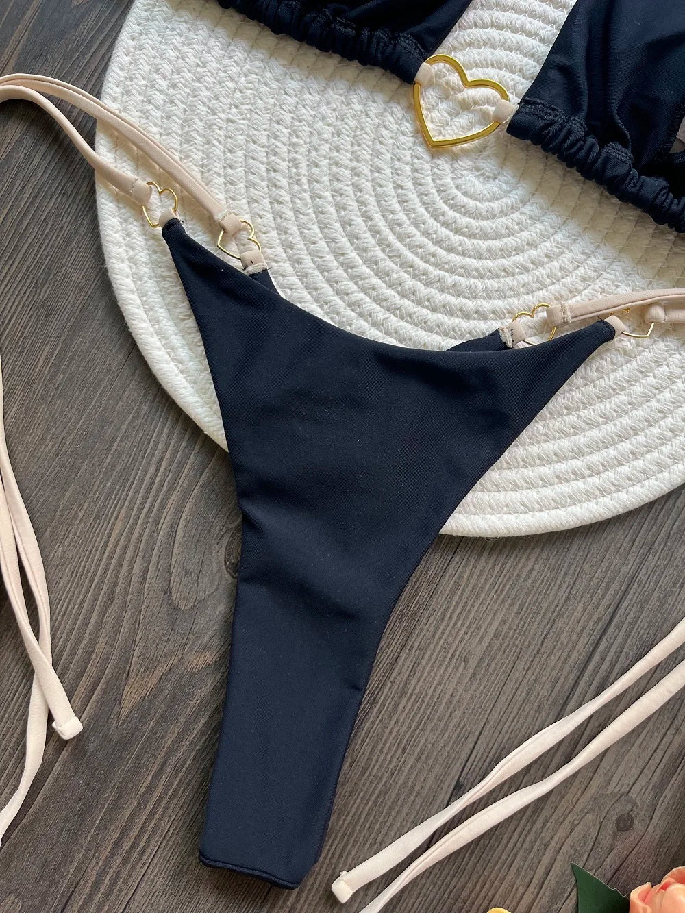 Solid Color Bikini Low Waist Lace-up Fashionable Swimsuit Two-piece Suit