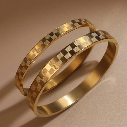 Luxury Polished Checkered Design Stainless Steel Crystal Wedding Party Bangle Bracelet