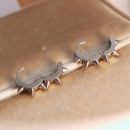 1Pair Women Men Punk Stainless Steel Spiky Thorn Gothic Stud Earrings
