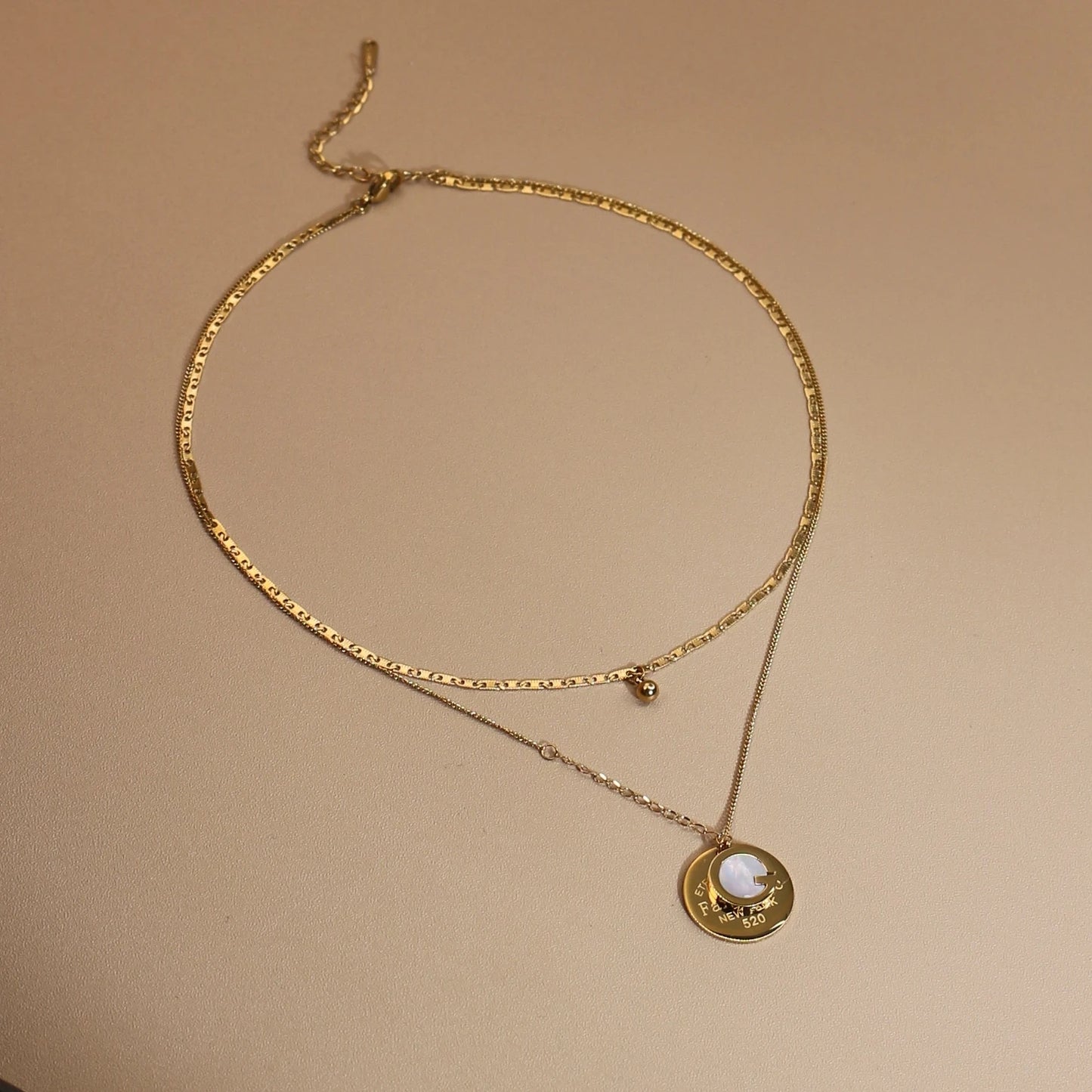 Women Mother-Of-Pearl Pendant G Letter Titanium Steel Necklace Gifts