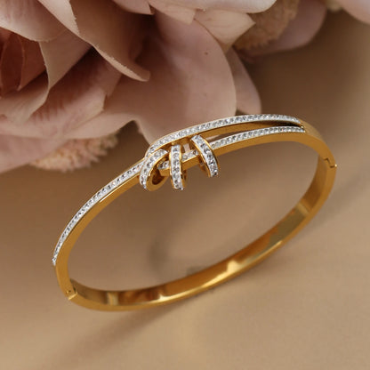 Delicate Crystal Cutout Knot Stainless Steel Gold Color Women's Charm Bracelet