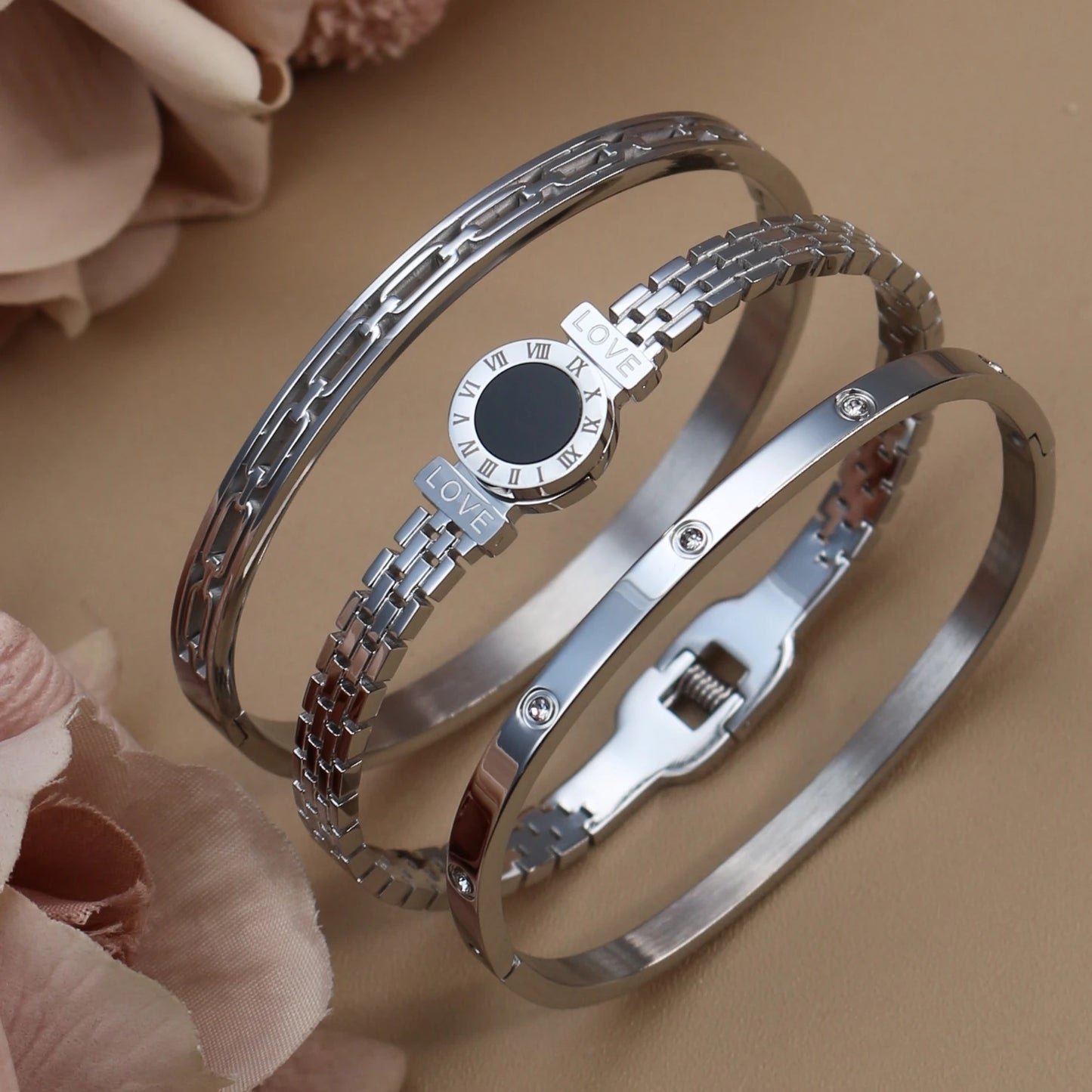 Stainless Steel Zircon Roman Numeral Chain Design Women Bracelet Bangle