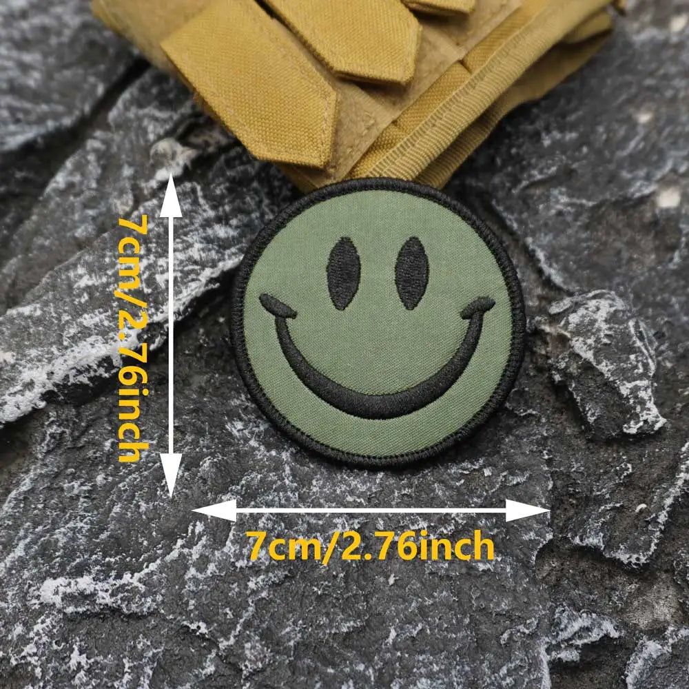 green smiling face Embroidered Patch Iron-On Sewing Clothes Patches Applique