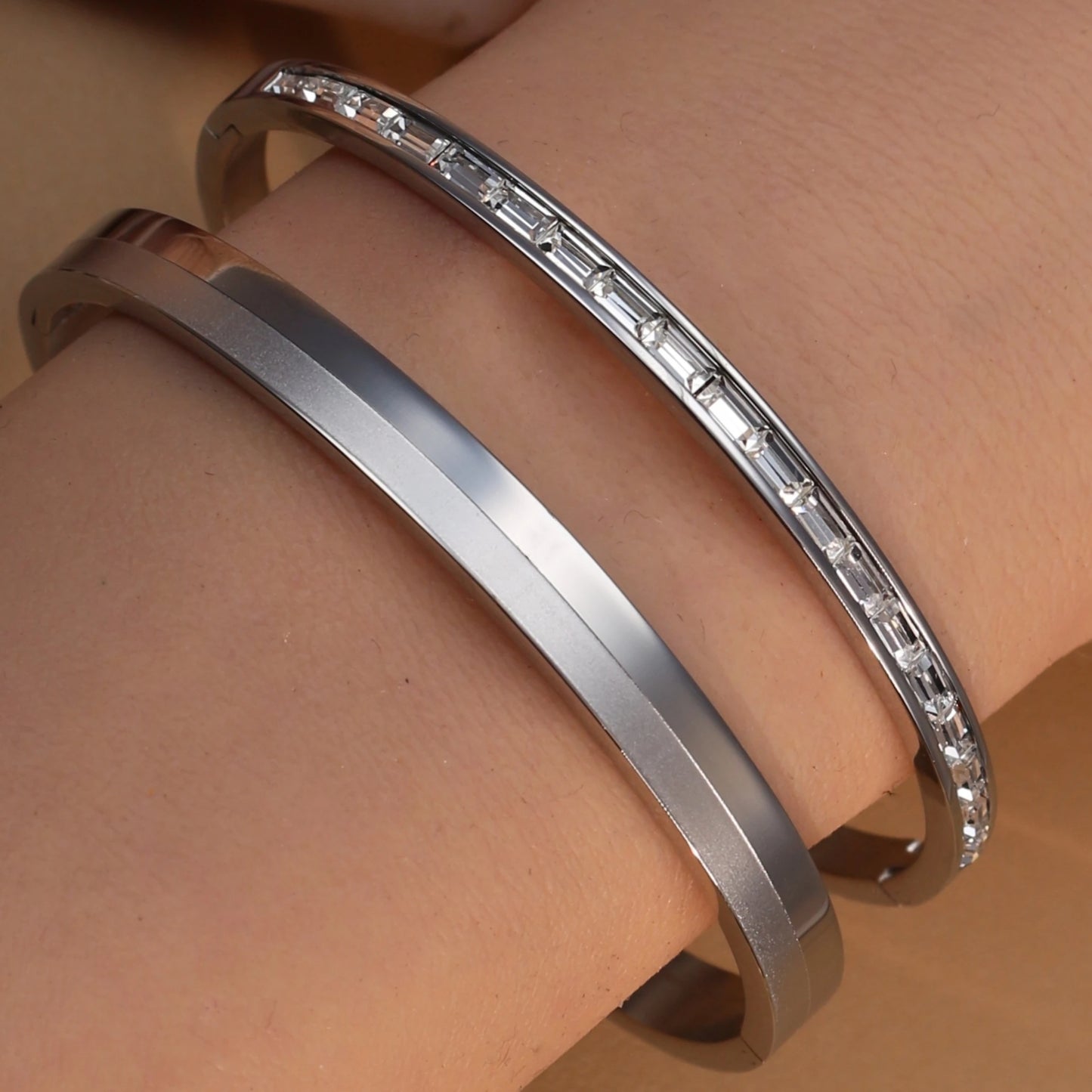 Fashion Plated 18k Zircon Stainless Steel Women's Bracelet Bangles