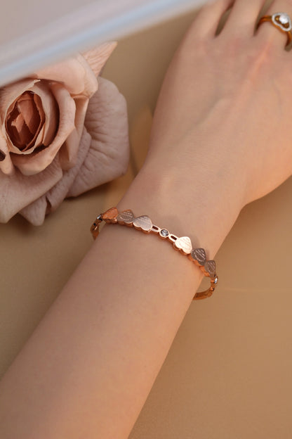 Delicate Stainless Steel Gold Color Peach Heart Crystal Design Charm Bangle Bracelet