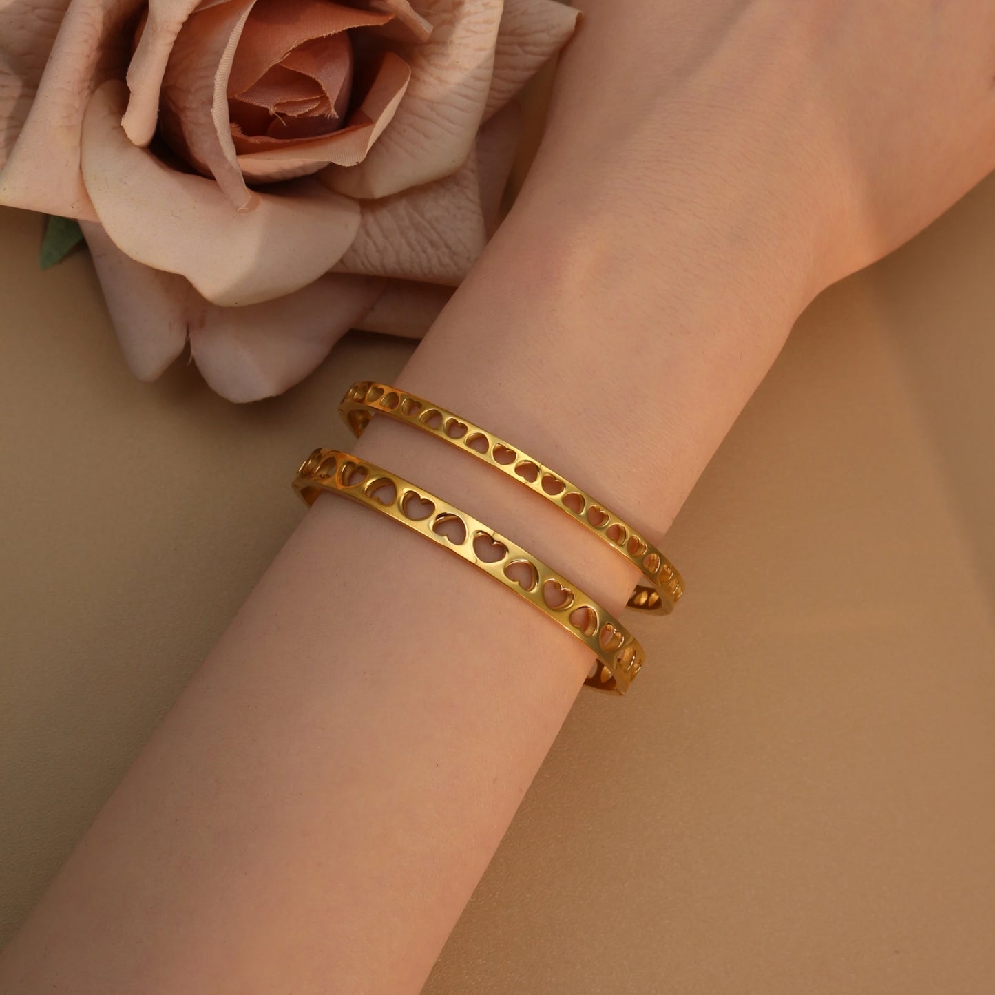 18K Gold-Plated LOVE Stainless Steel Zircon Openwork Bangle Bracelet Women's Jewelry