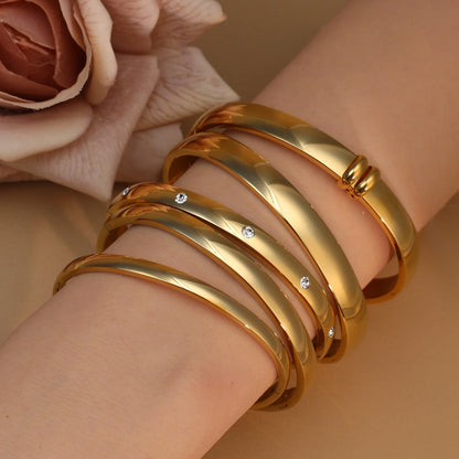 18K Gold-plated Stainless Steel Curved Polished Bangle Bracelet