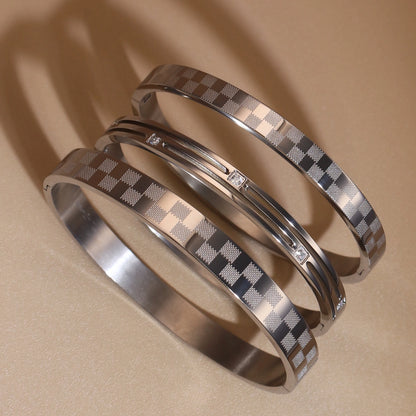 Luxury Polished Checkered Design Stainless Steel Crystal Wedding Party Bangle Bracelet