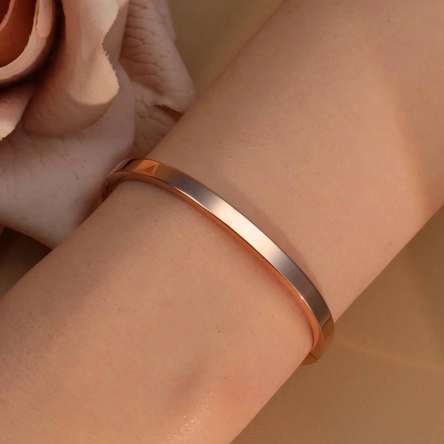 18K Gold Plated Stainless Steel Polished Zircon 50MM Bangles Bracelet