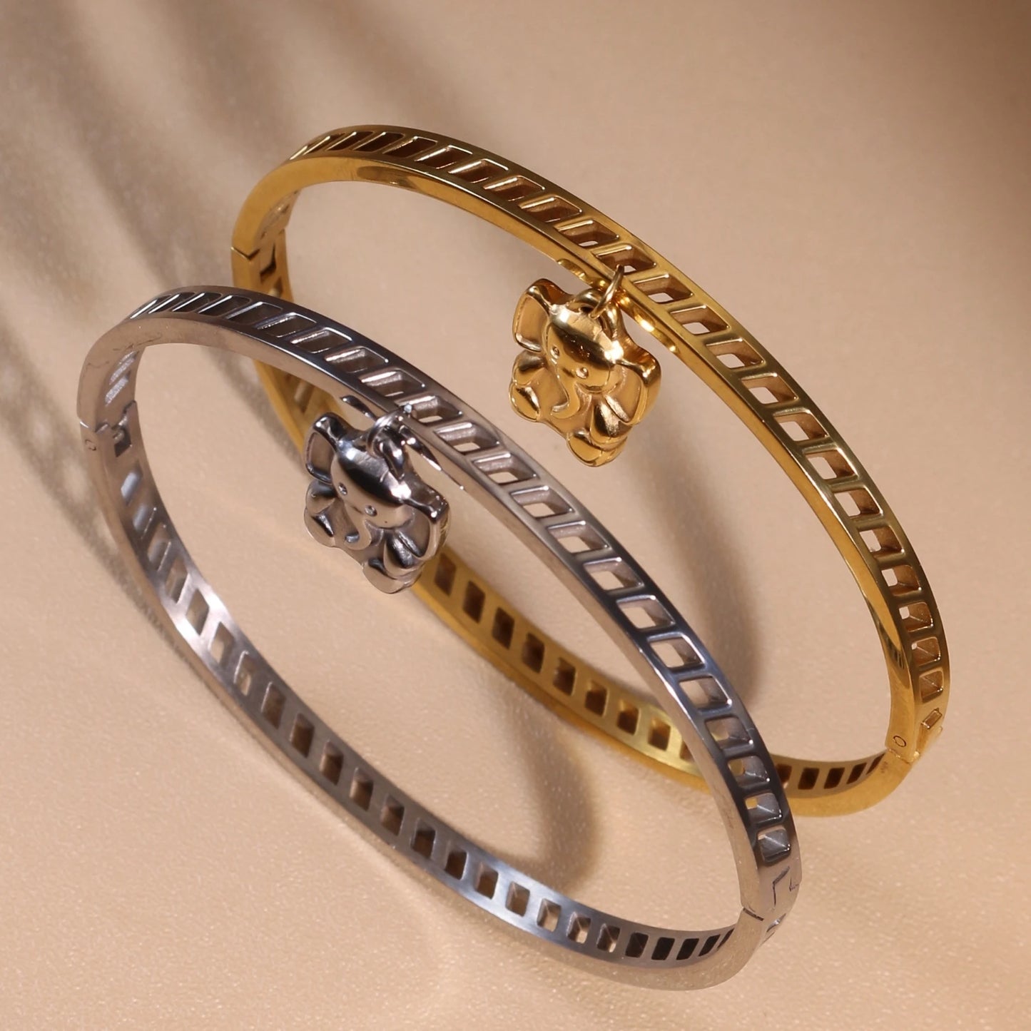 Small Elephant Hollow Stainless Steel 18K Gold Plated Bracelet Jewelry