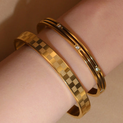 Luxury Polished Checkered Design Stainless Steel Crystal Wedding Party Bangle Bracelet