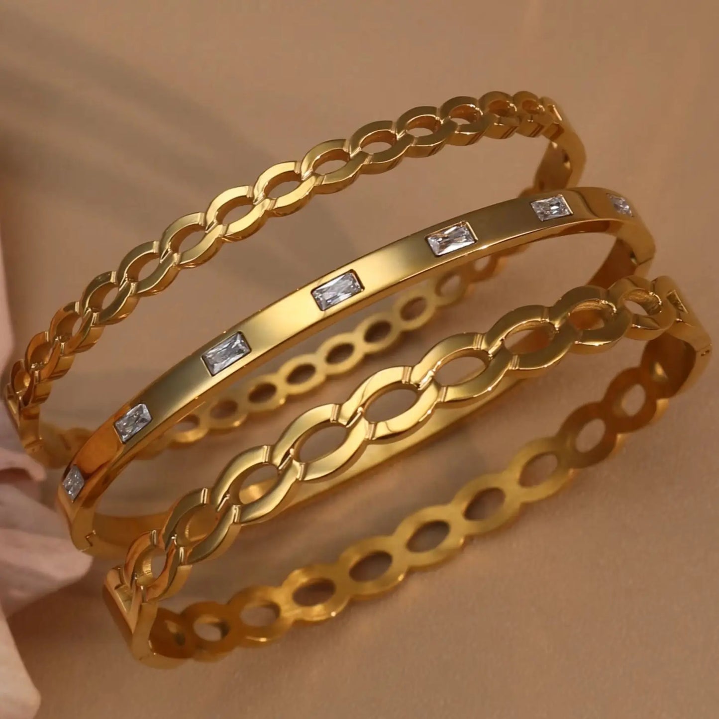 18K Gold Plated Stainless Steel Zircon Chain Hollow Women's Bracelet