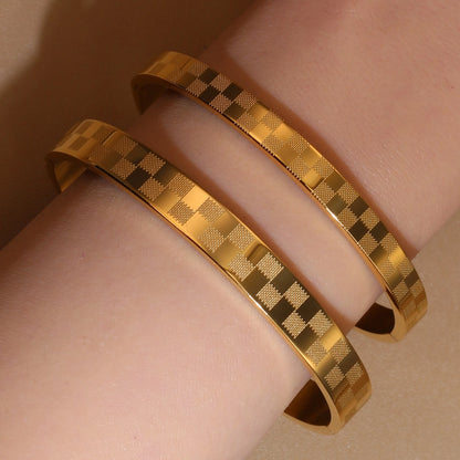 Luxury Polished Checkered Design Stainless Steel Crystal Wedding Party Bangle Bracelet