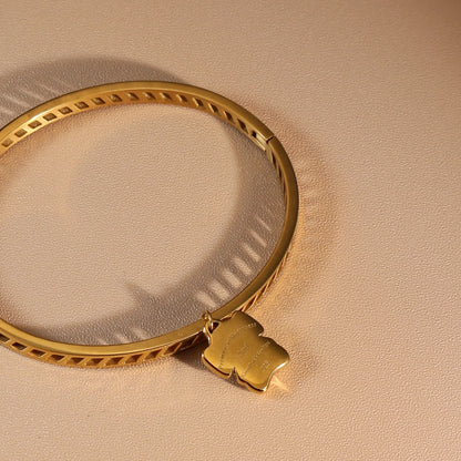 Small Elephant Hollow Stainless Steel 18K Gold Plated Bracelet Jewelry