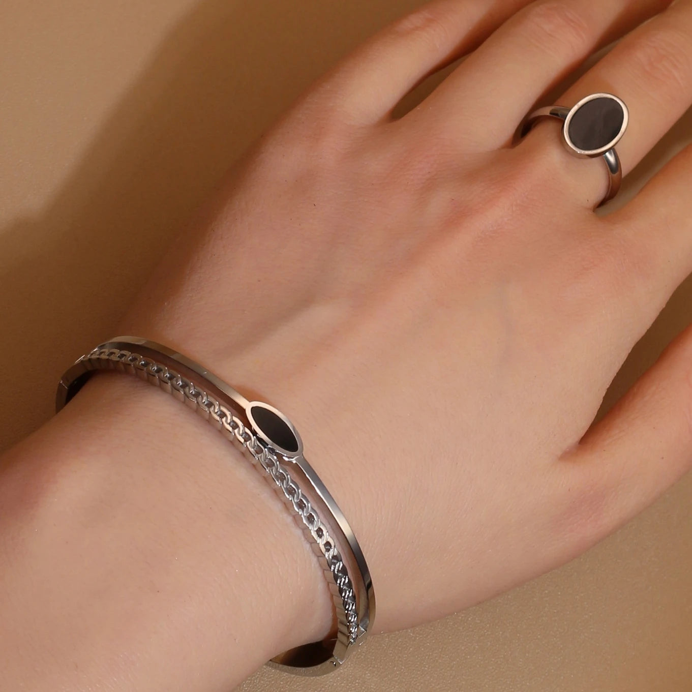 Luxury 2-In-1 Wedding Gold Black Acrylic Stainless Steel Ring Bangles Set