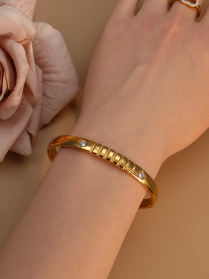 Vintage 18K Plated Stainless Steel Crystal Women's Fashion Bangles Bracelet