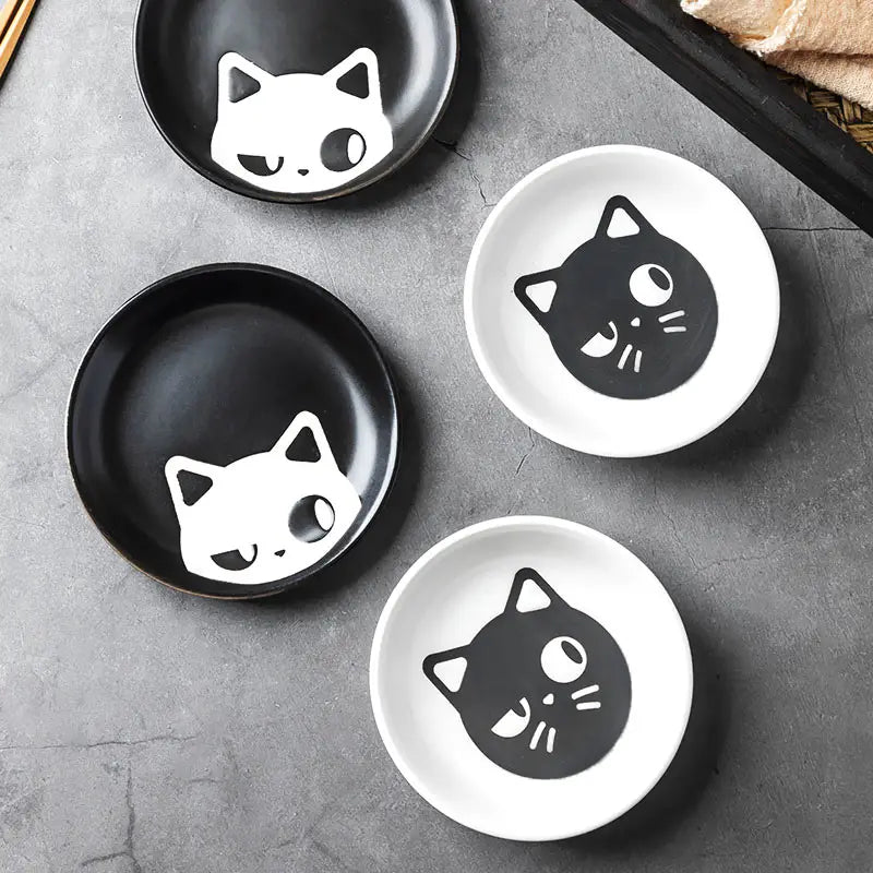 Ceramic Cartoon Cat Japanese Soy Sauce Vinegar Roast Meat Dip Round Snack Plate Bowl Dishes