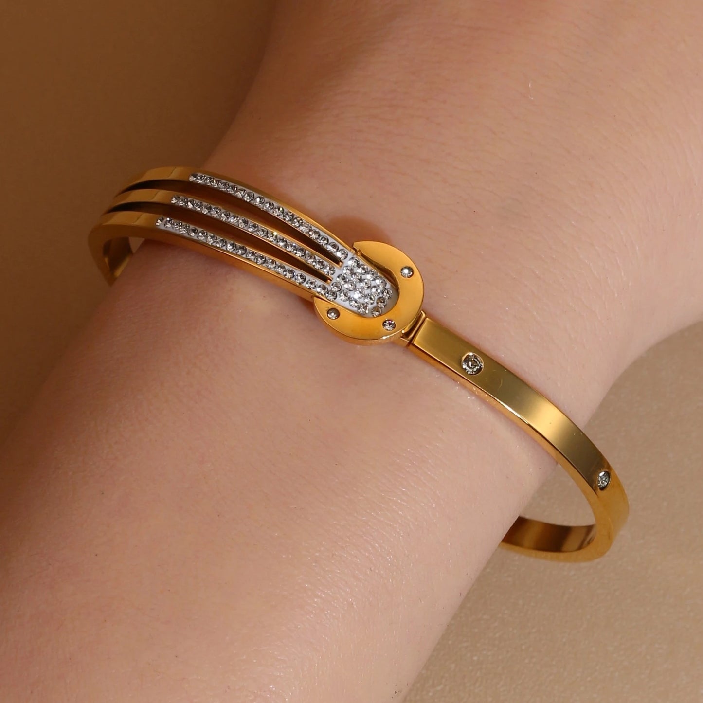 Women 18k Gold Plated Crystal Hollow Open Stainless Steel Bracelet