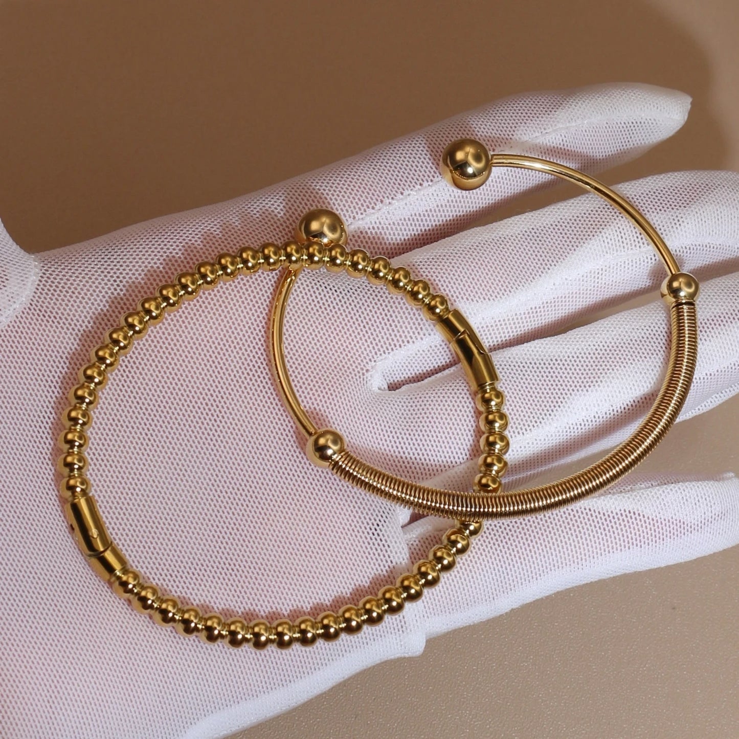 Women 18K Gold-Plated Stainless Steel Bead Open Bracelet Clasp Design Bangles Jewelry