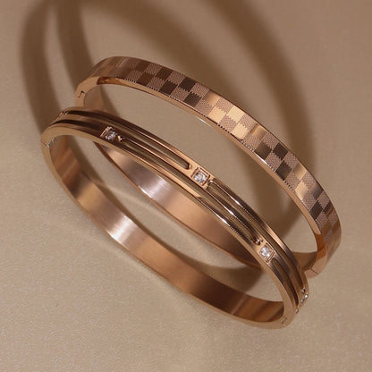 Luxury Polished Checkered Design Stainless Steel Crystal Wedding Party Bangle Bracelet