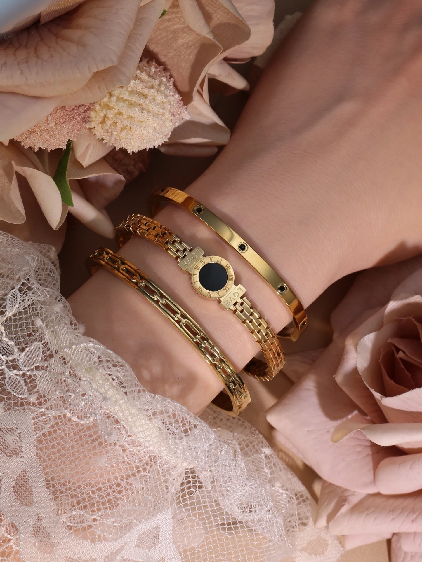 Stainless Steel Zircon Roman Numeral Chain Design Women Bracelet Bangle
