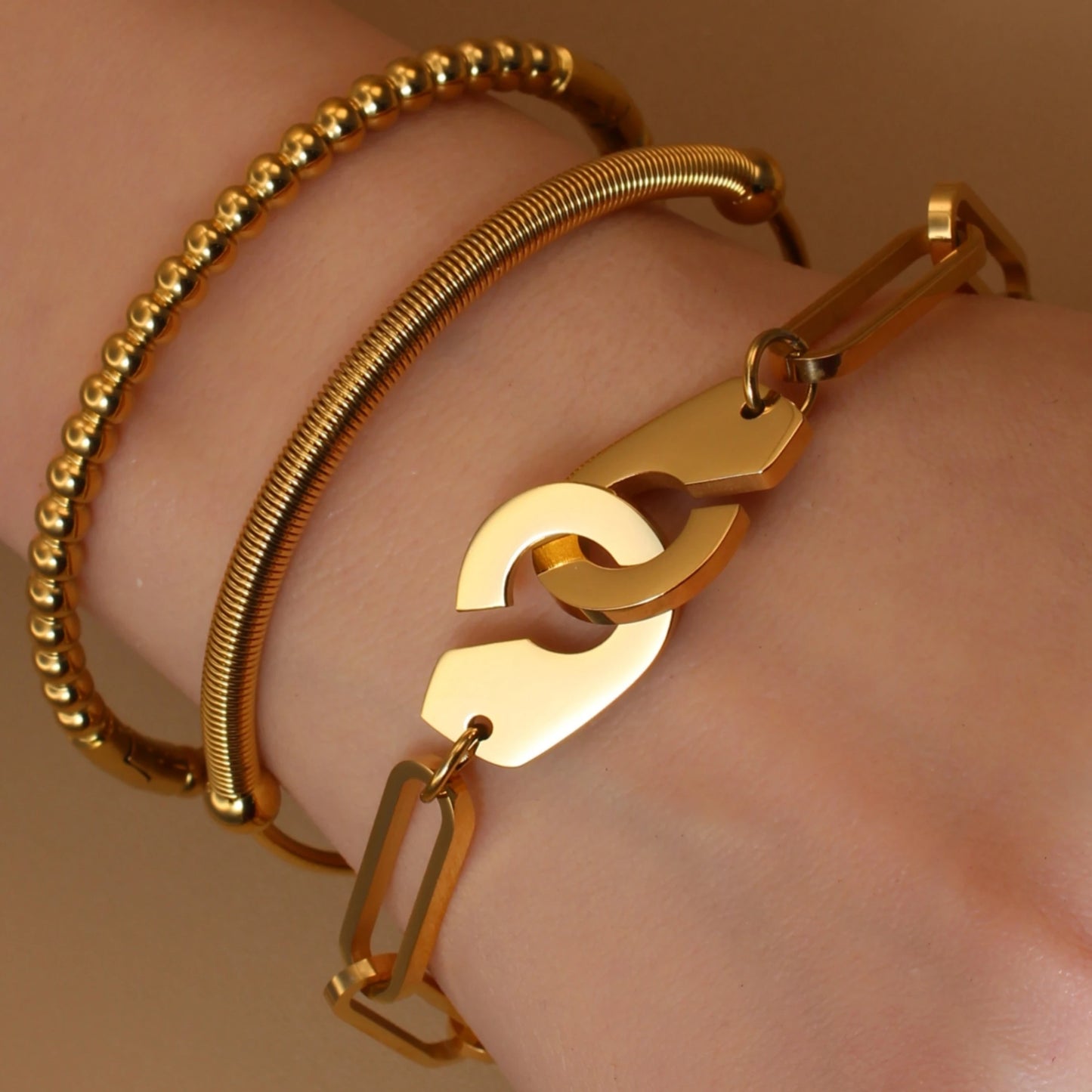 Women 18K Gold-Plated Stainless Steel Bead Open Bracelet Clasp Design Bangles Jewelry