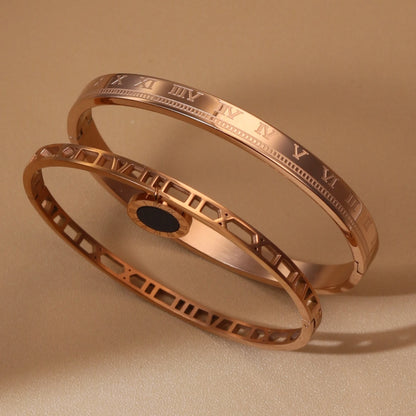 Women's Jewelry Party Hollow Pendant Roman Numeral 18K Gold Plated Stainless Steel Bracelet