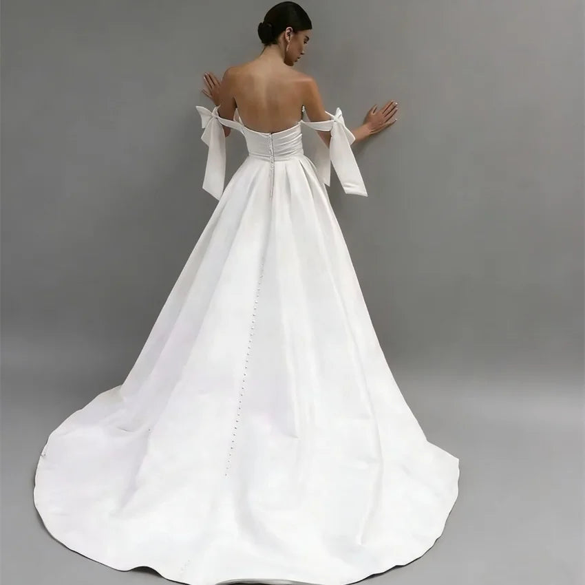 Elegant Simple Satin Sweetheart Wedding Bow Pleated High Slit Bridal Button A-line Bride Dress