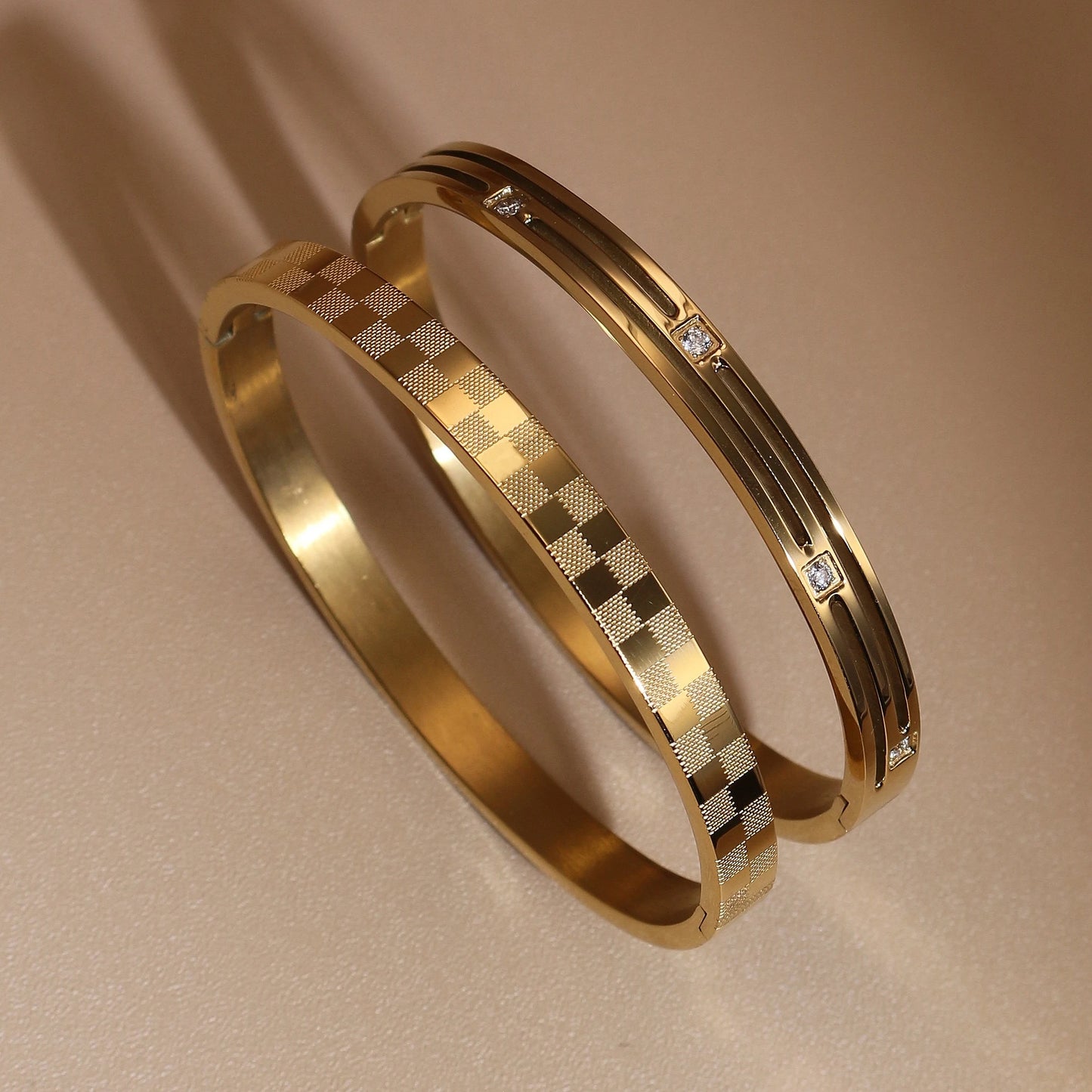Luxury Polished Checkered Design Stainless Steel Crystal Wedding Party Bangle Bracelet