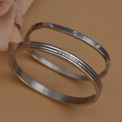 Women Stainless Steel Crystal Square Fashionable Bangle Bracelet Jewelry Gift