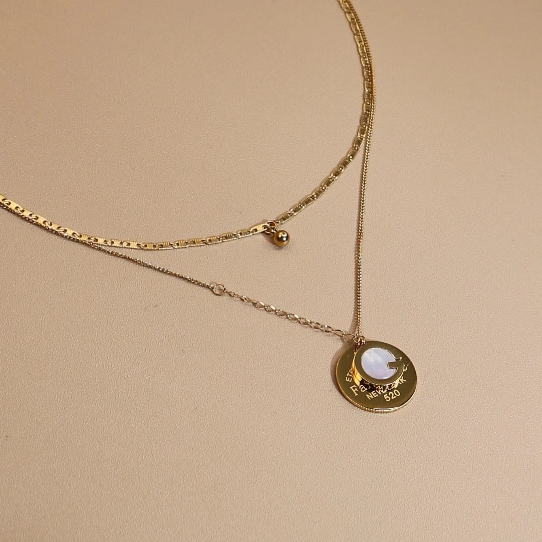 Women Mother-Of-Pearl Pendant G Letter Titanium Steel Necklace Gifts