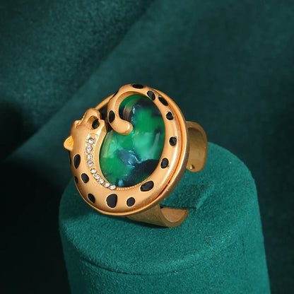 Women Vintage Antique Gold Color Oval Crystal Emerald Round Natural Stone Rings