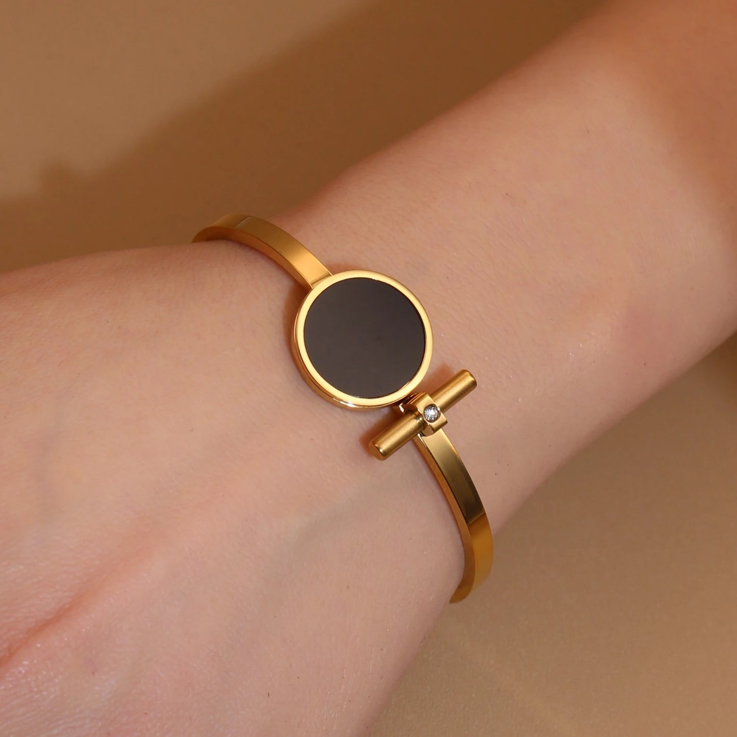 Women 2-In-1Black Acrylic Zirconia Stainless Steel Ring Bangle Bracelet Gifts Set