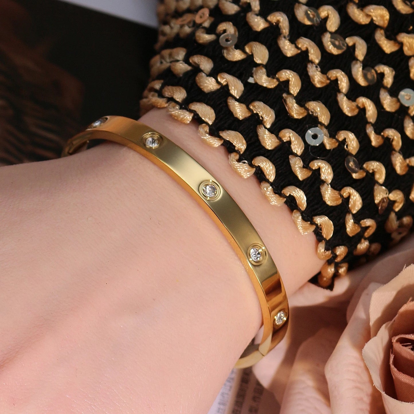 2-in-1 Women 18K Gold-Plated Stainless Steel Bracelet Ring Jewelry Set.