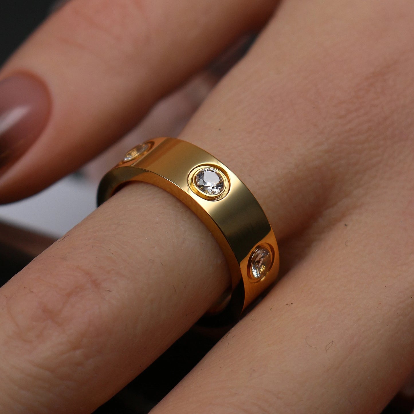 2-in-1 Women 18K Gold-Plated Stainless Steel Bracelet Ring Jewelry Set.